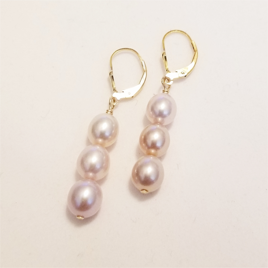 3-Pearl-Mauve-Earrings-Gold-2.jpg