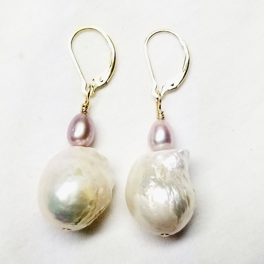 Baroque-Pearl-and-7mm-Mauve-Pearl-Gold.jpg