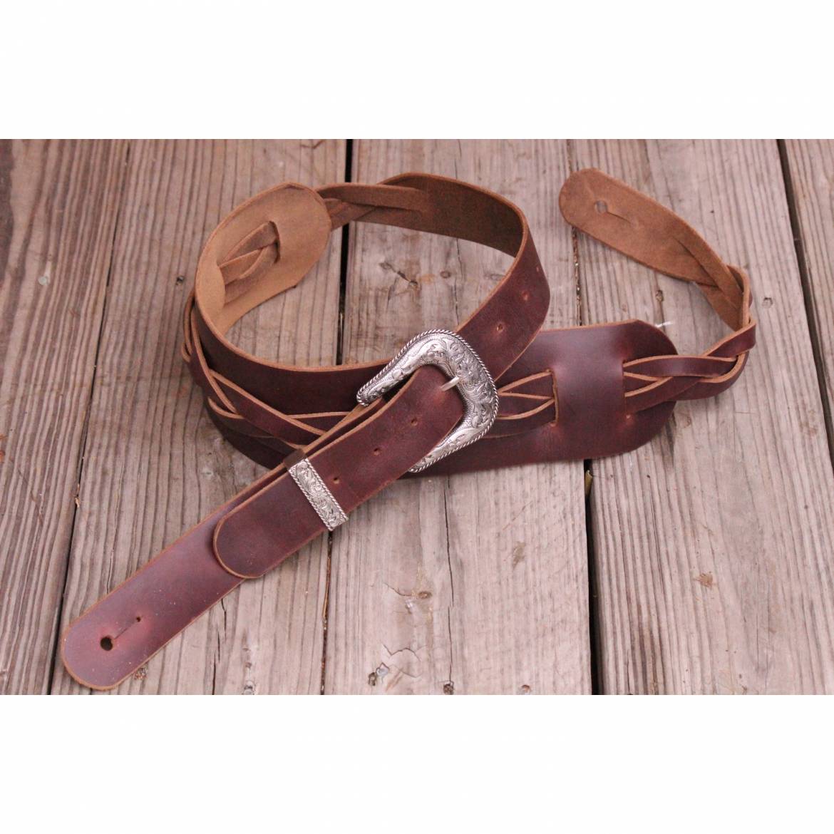 Guitar-Strap-Western-Burgundy-1.jpg