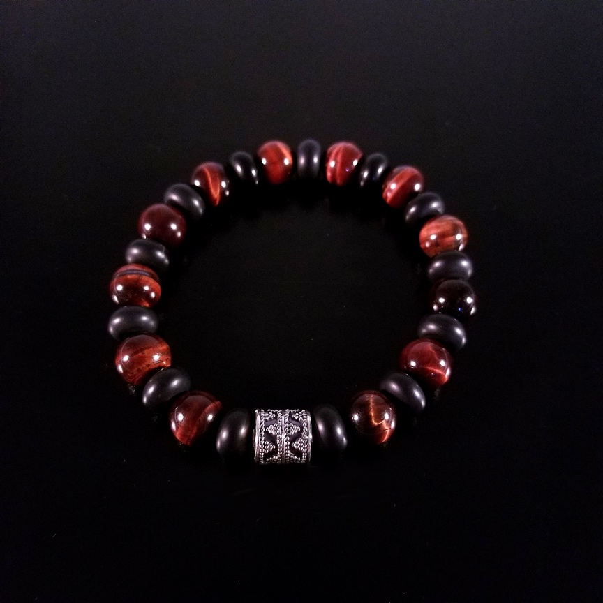Mens-10mm-Barrel-with-Red-Tiger-Eye-and-Onyx-Rondelles-2.jpg