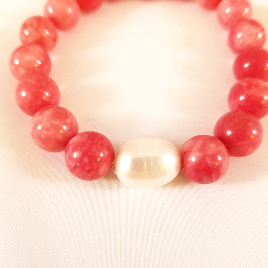 Pink-Jade-with-Focal-Pearl-2.jpg